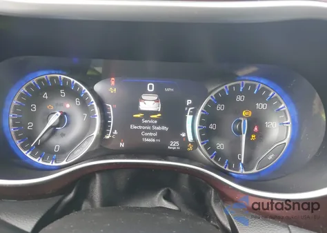 2017 Chrysler Pacifica Limited z USA, uszkodzony, nr VIN 2C4RC1GG5HR822012